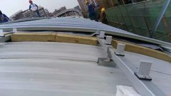 铝镁锰屋面板现场吊装办法